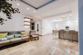Dolmen Court Qawra Fl13 W Shared Pool! By Homely